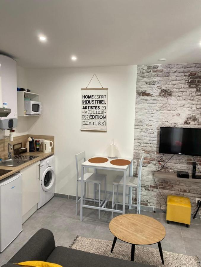 Studio 23M2 Moderne Hypercentre - Arenes A 2 Min Nimes Exterior foto
